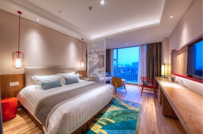 <a href=http://cha.dingjijiudian.com/group-newcentury/ target=_blank class=infotextkey>开元</a>酒店