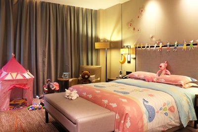 广州汇华<a href=http://cha.dingjijiudian.com/group-hilton/ target=_blank class=infotextkey>希尔顿</a>逸林酒店-科学城举办两周年庆典