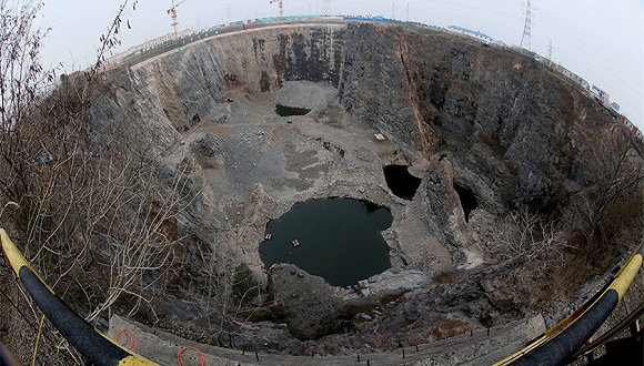 对标迪拜帆船 世茂要在废石坑里建奢华五星级酒店