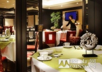 探秘地库里的米其林餐厅